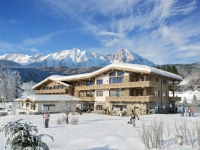 Seefeld in Tirol: Nové apartmány pri zjazdoviek, jazera a golfových ihrísk